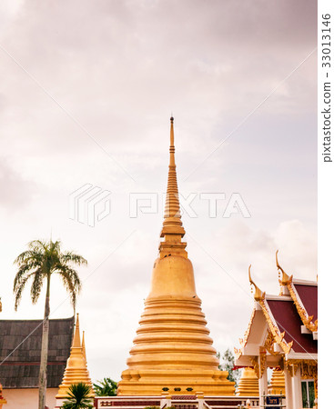 Golden pagoda in Thailand Golden pagoda in Thailand 33013146
