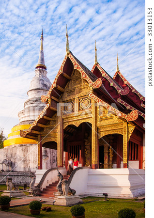 Wat Phra Singh temple, Chiang Mai, Thailand. 33013153