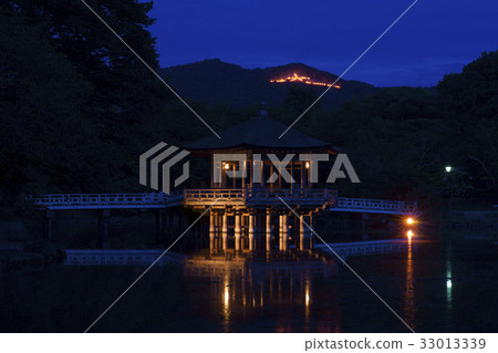 Nara capital letter flame and Ukimido 33013339