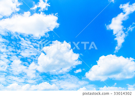 Blue sky summer clouds Blue sky summer clouds 33014302