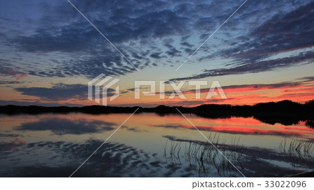 Summer sunset at Gronnestrand, Denmark. Summer sunset at Gronnestrand, Denmark. 33022096