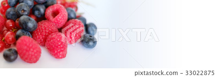pile of mixed berries - berry fruits pile of mixed berries - berry fruits 33022875