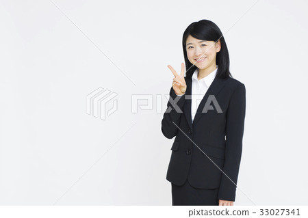 年輕的商界女強人 33027341