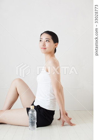 Pilates Yoga (Female) Pilates Yoga (Female) 33028773