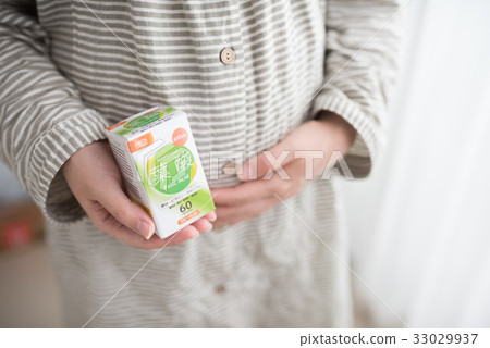 Maternity Maternity 33029937