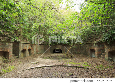 Wakayama Prefecture, Tomogashima, 3rd battery ruins 33032686