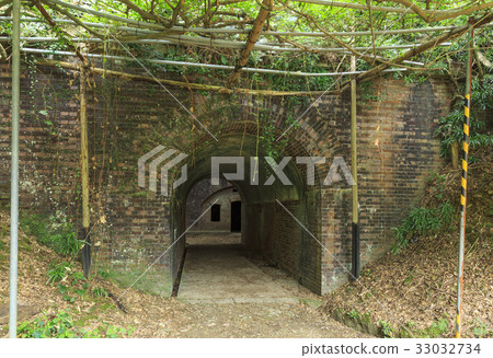 Wakayama Prefecture, Tomogashima, 3rd battery ruins 33032734