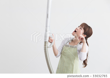 Woman in white apron · White back Woman in white apron · White back 33032765