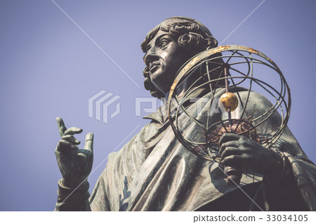 Nicolaus Copernicus statue in Torun, Poland 33034105