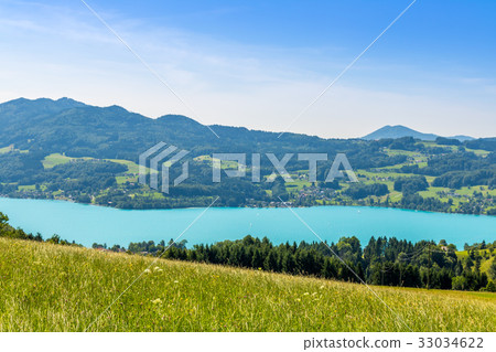 Beautiful landscape at lake Attersee in Steinbach, Beautiful landscape at lake Attersee in Steinbach, 33034622