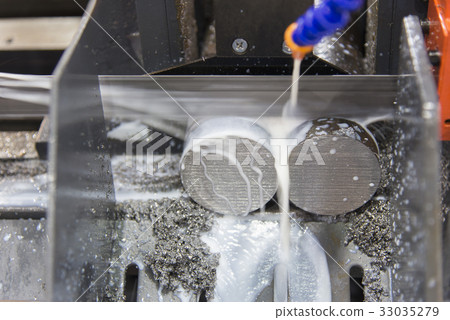 The band saw machine cutting  33035279