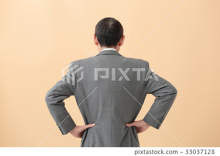 高級男性 33037128