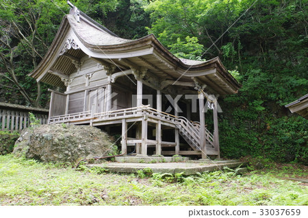 Niigata Itoigawa cultural asset Nosei Hakusan Shrine main hall built in 1512 National Important Cultural Property Designated Niigata Itoigawa cultural asset Nosei Hakusan Shrine main hall built in 1512 National Important Cultural Property Designated 33037659