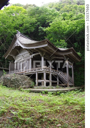 新潟市內川文化遺產Nosei Hakusan Shrine主殿建於1512年國家重要文化財產指定 新潟市內川文化遺產Nosei Hakusan Shrine主殿建於1512年國家重要文化財產指定 33037660