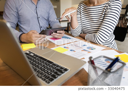 Creative Team job. young business man working with startup proje Creative Team job. young business man working with startup proje 33040475