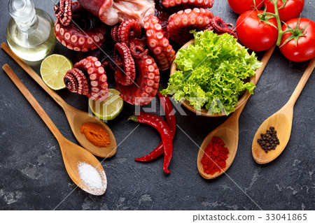 Freshly prepared octopus with vegetables & spices Freshly prepared octopus with vegetables & spices 33041865