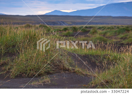 Black Volcanic Ash Dunes in Iceland Black Volcanic Ash Dunes in Iceland 33047224