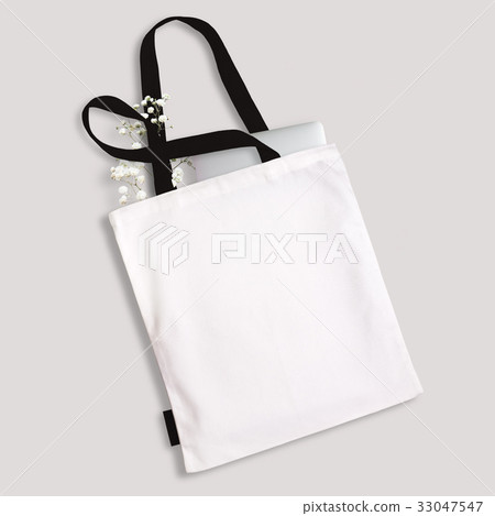 White blank cotton eco tote bag with black straps 33047547