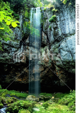 Yamahiko's waterfall in summer (Mensebu Enkemachi) Yamahiko's waterfall in summer (Mensebu Enkemachi) 33049167