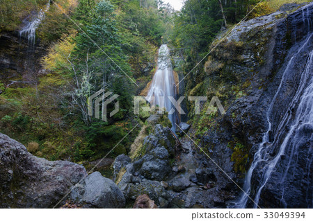 Autumn's Sempered Falls 33049394