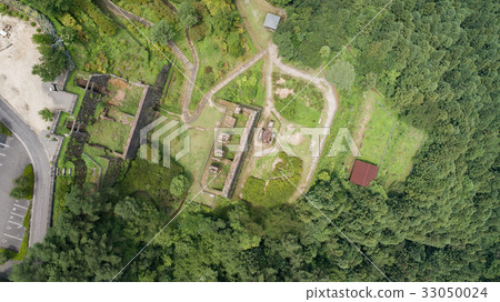 從高處俯瞰別子山銅礦東平地區。 從高處俯瞰別子山銅礦東平地區。 33050024