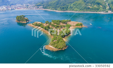 Nojima (Ehime Prefecture Imabari City / Shimanami Kaido) aerial view Nojima (Ehime Prefecture Imabari City / Shimanami Kaido) aerial view 33050592