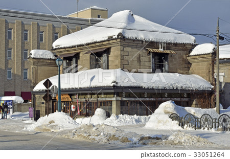 Former Natori Takasaburo Store (now Otaru Taisho Glass Center Main Store) 33051264