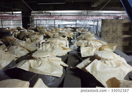 Awamori factory, Kumesen factory inside 33052167