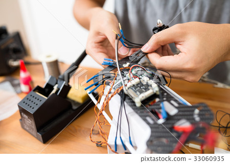 Connecting wire cable on drone Connecting wire cable on drone 33060935
