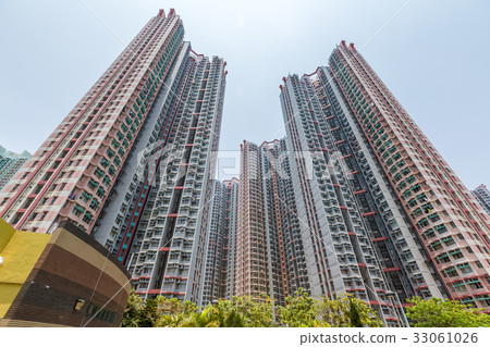 Skyscraper to the sky in Hong Kong 33061026