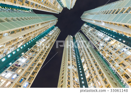 Residential building to the sky at night 33061148