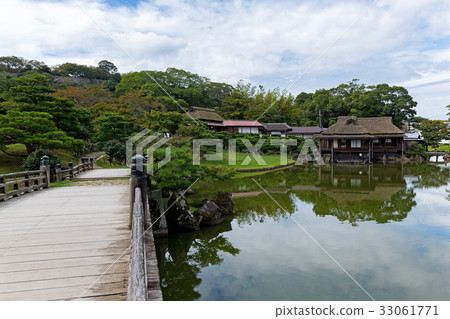 Hikone castle 33061771