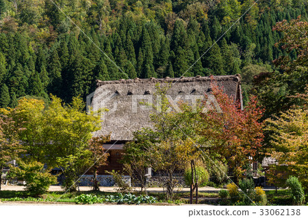 Japanese Historic Villages in Shirakawago 33062138