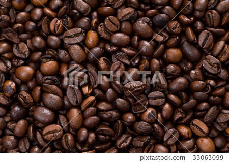Roasted coffee bean Roasted coffee bean 33063099