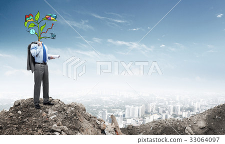 He knows how to earn money He knows how to earn money 33064097