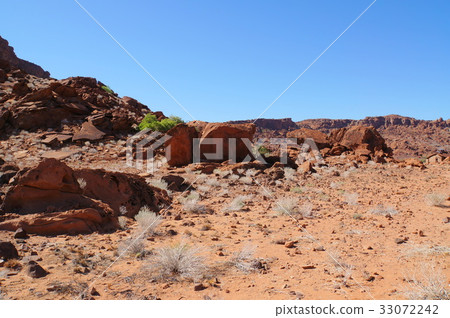 Namibia Two Wayful Fontaine 33072242