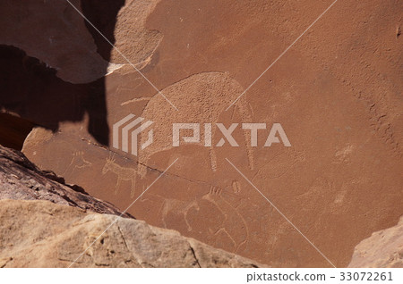 納米比亞Twoiful Fontaine壁畫 33072261