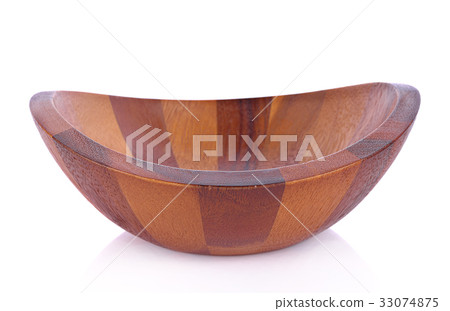wood bowl on white background 33074875
