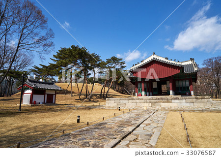 韓國首爾江南區Jeongryeunggung 33076587