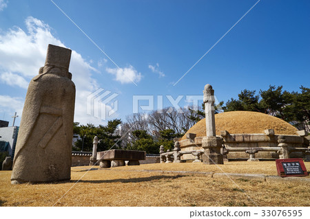 韓國首爾江南區Jeongryeunggung 33076595