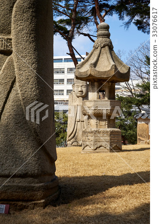 Junghyun Wanghui Mausoleum,Jeongryeunggung,Gangnam-gu,Seoul,Korea Junghyun Wanghui Mausoleum,Jeongryeunggung,Gangnam-gu,Seoul,Korea 33076617