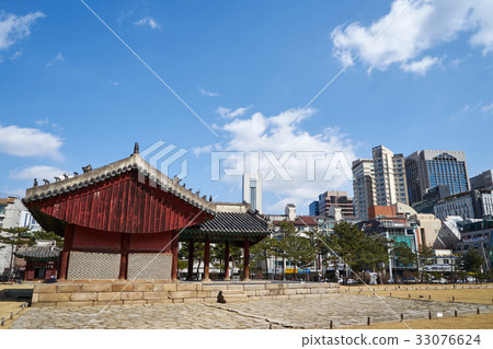 Jeongryeunggung, Gangnam-gu, Seoul, Korea Jeongryeunggung, Gangnam-gu, Seoul, Korea 33076624