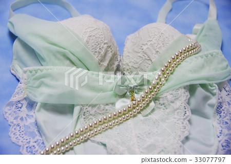 Lingerie image Lingerie image 33077797