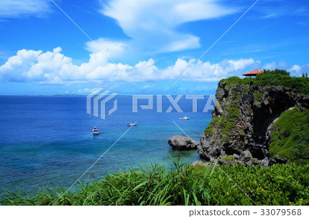 Irabu Island, Sabaoki Gardens and the Sea of Sabotsgar Irabu Island, Sabaoki Gardens and the Sea of Sabotsgar 33079568