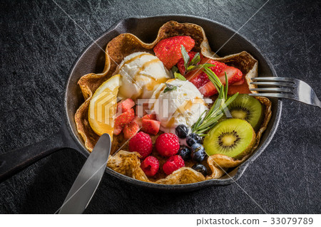 Crepe Cake of typical crepe France 33079789