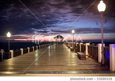 淡水魚人碼頭黃昏 33080326