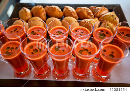 Spanish tomato soup gazpacho in resaurant 33081264