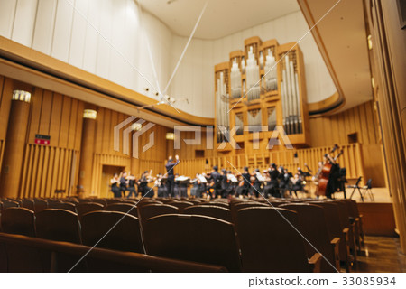 Orchestra image 33085934