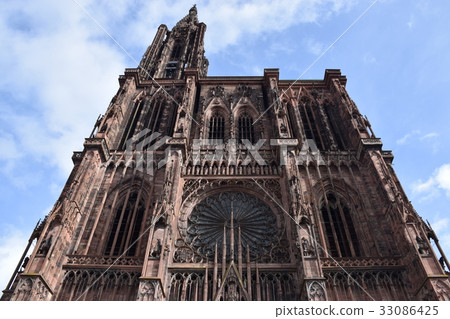 Notre Dame Cathedral Strasbourg 33086425