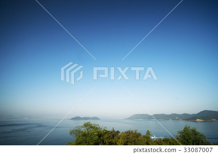 Seto Inland Spring Landscape blue sky Seto Inland Spring Landscape blue sky 33087007